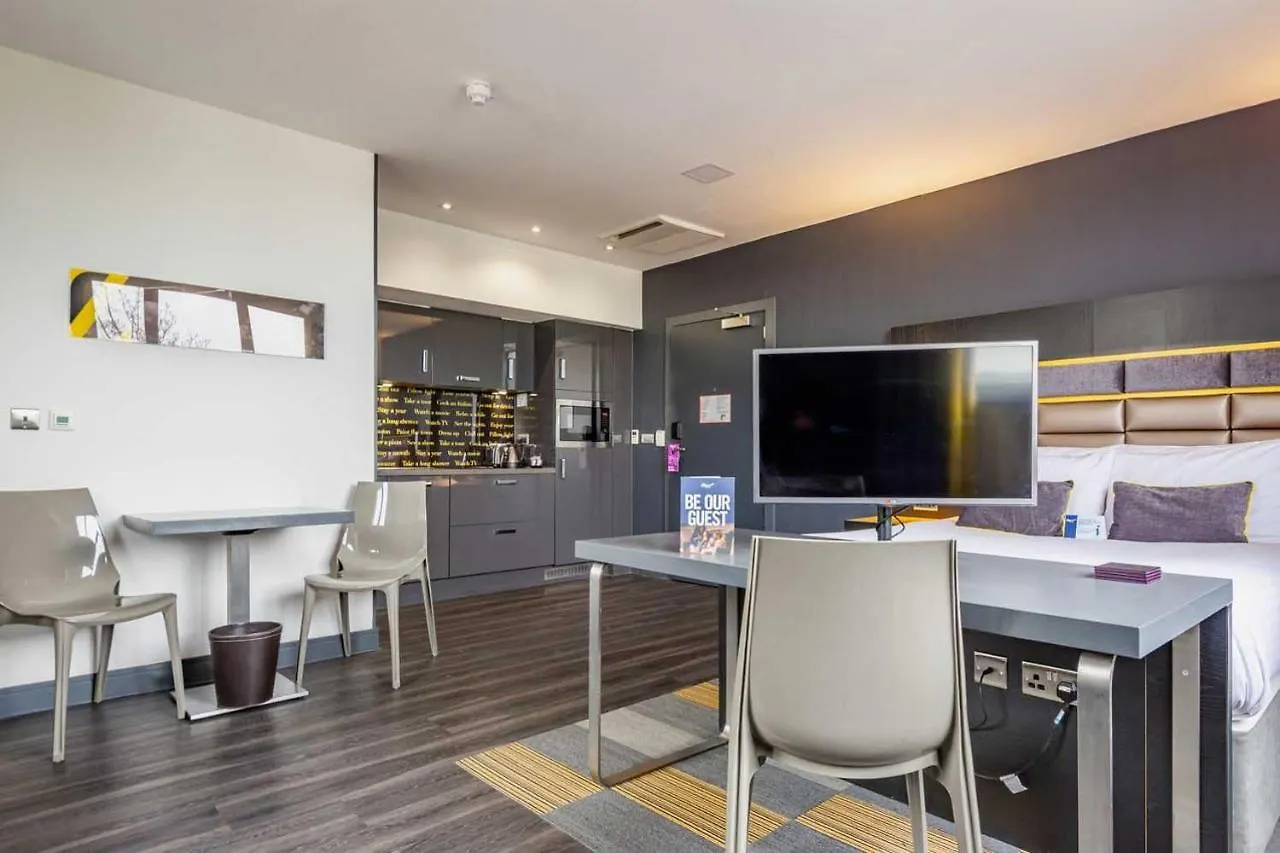 ****  Roomzzz Aparthotel Chester City Egyesült Királyság